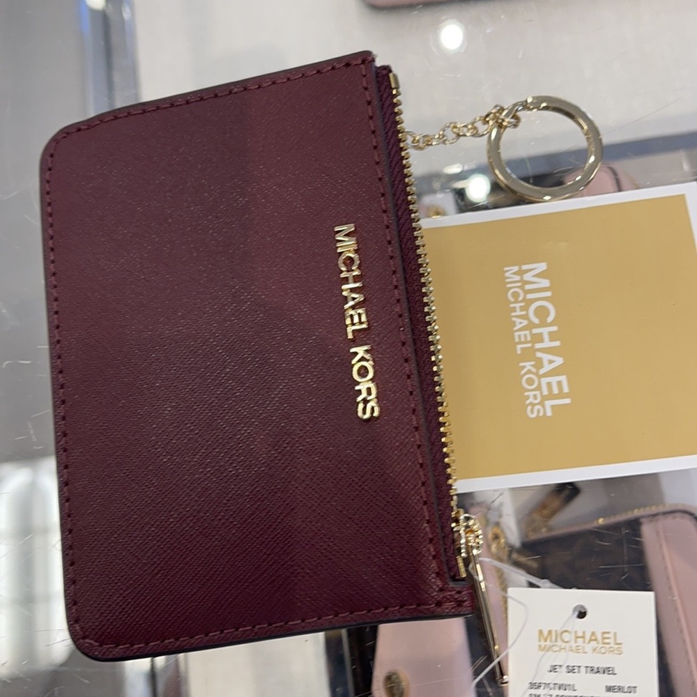 Michael Kors Jet Set Travel Small Leather Top Zip Coin Pouch With ID